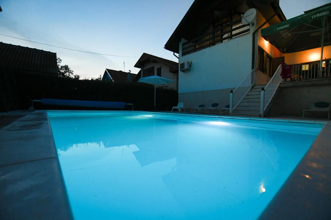 Villa Mina Kladovo, 5-Bedroom Villa With Pool For Up To 12 People Eksteriør bilde