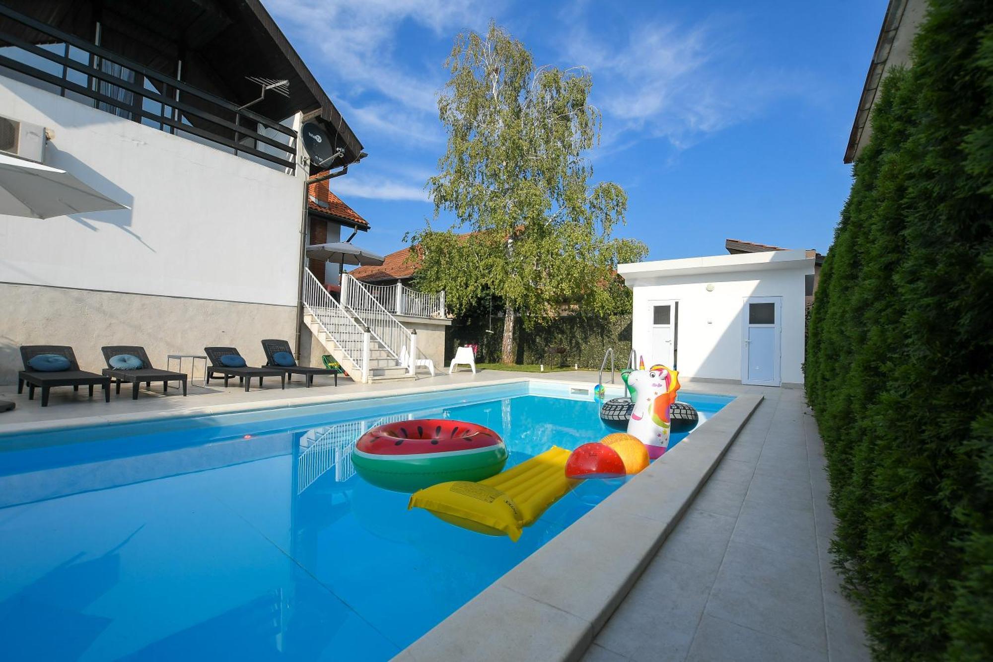 Villa Mina Kladovo, 5-Bedroom Villa With Pool For Up To 12 People Eksteriør bilde