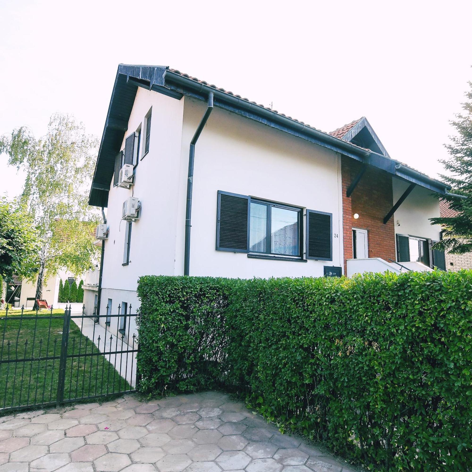 Villa Mina Kladovo, 5-Bedroom Villa With Pool For Up To 12 People Eksteriør bilde